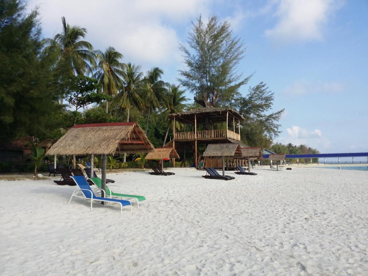 Aseania Resort Pulau Besar Mersing Exterior foto